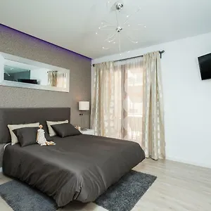 https://mafloras-luxurybeach-apartment-son-servera-mallorca.balearic-islands.net